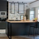 Différents sols sur cette cuisine ouverte