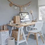 Bureau très épuré