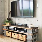Un meuble télé en parpaing