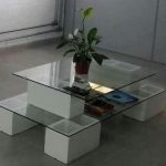 Une table basse originale en parpaing